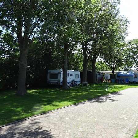 Camping De Hof Van Eeden Hotel Warmond Exterior photo